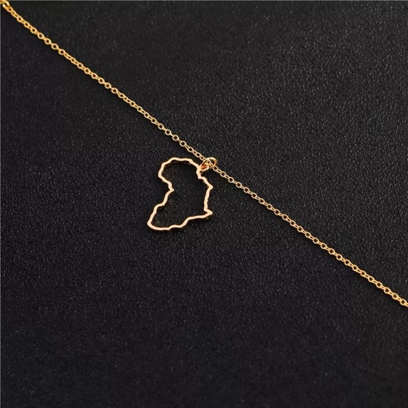 Africa Pendant Necklace - Picture 2 of 2